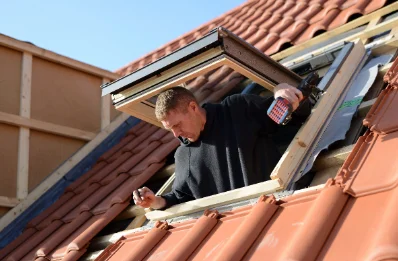 Pose de fenêtres de toit Velux à Quilly